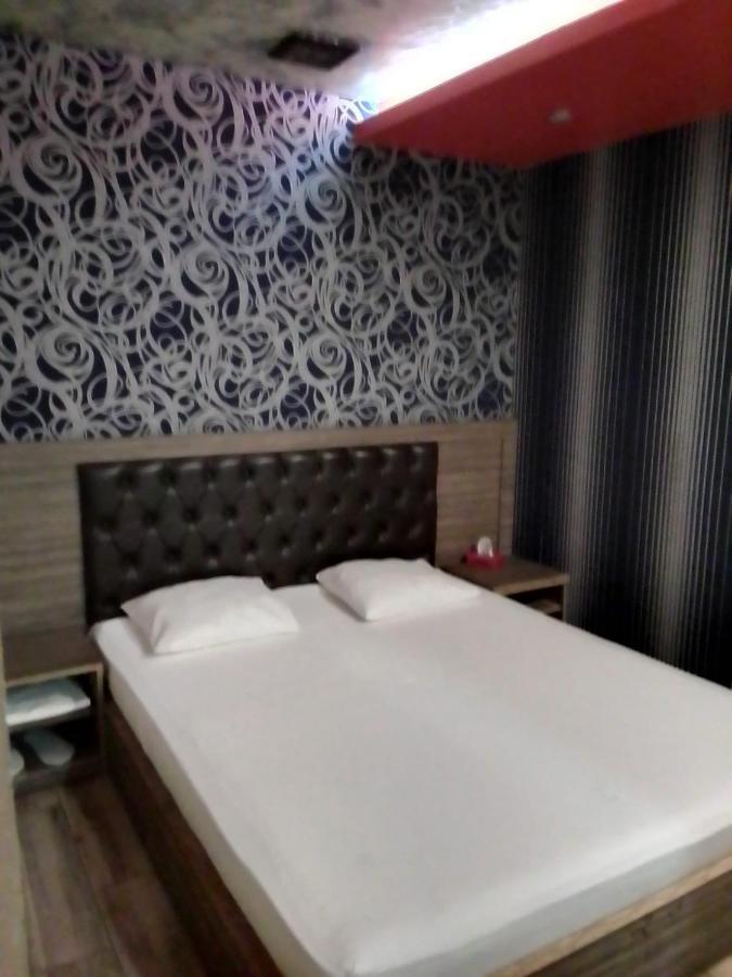 Planet Hotel Ереван Экстерьер фото